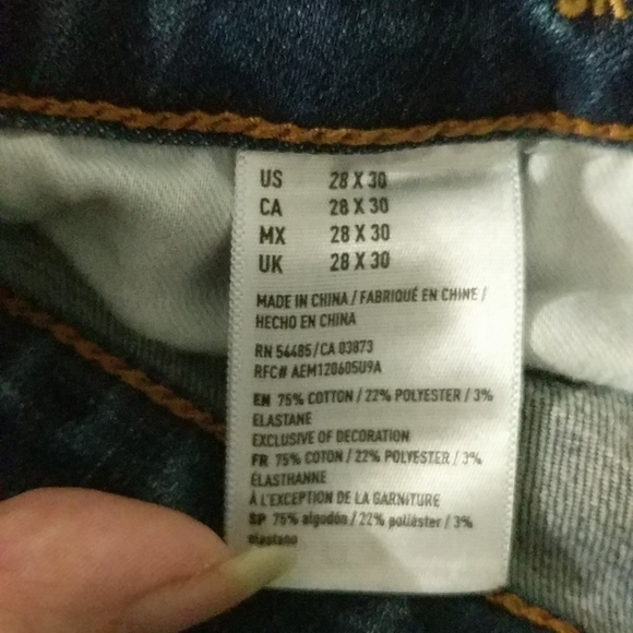 American Eagle 360 Extreme Flex Medium Wash Distressed Skinny Jeans - size 28x30 - Picture 4 of 8